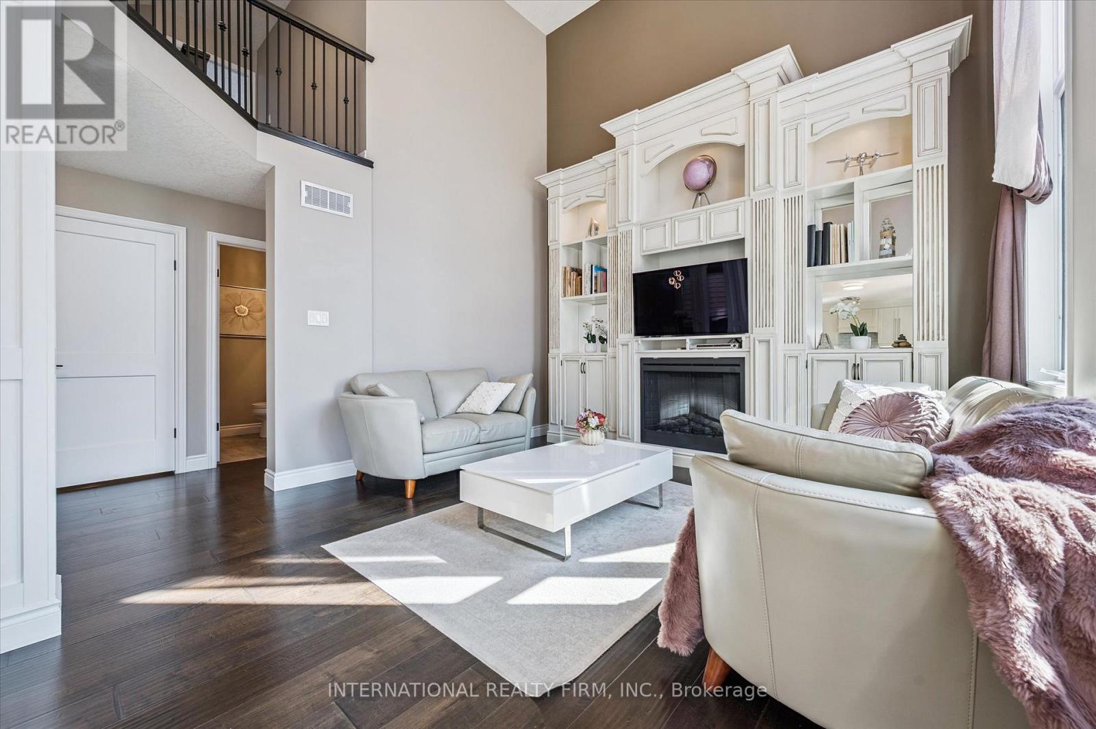 31 Cranbrook Street, Kitchener, Ontario  N2P 2W5 - Photo 5 - X12479650
