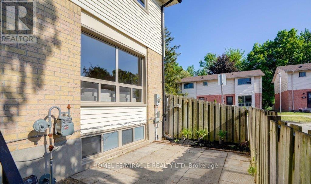 52 - 355 Sandringham Crescent, London South, Ontario  N6C 5K3 - Photo 24 - X12479655