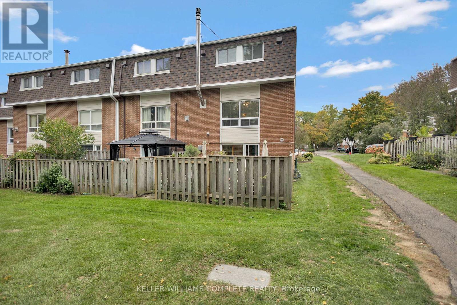 90 Ann Street, Hamilton, Ontario  L9H 5P1 - Photo 37 - X12479663