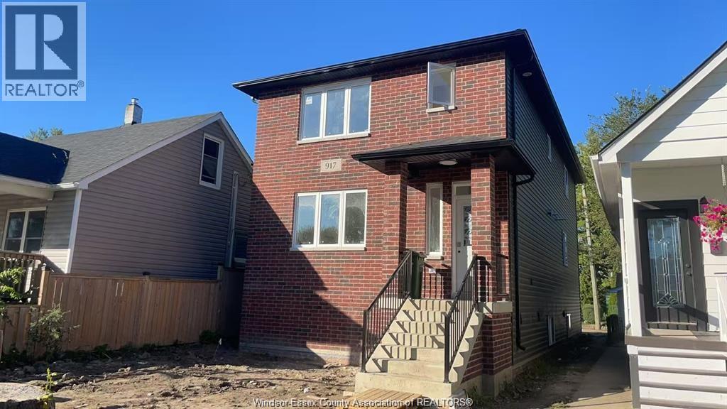 917 Mckay Unit# Room-B1, windsor, Ontario
