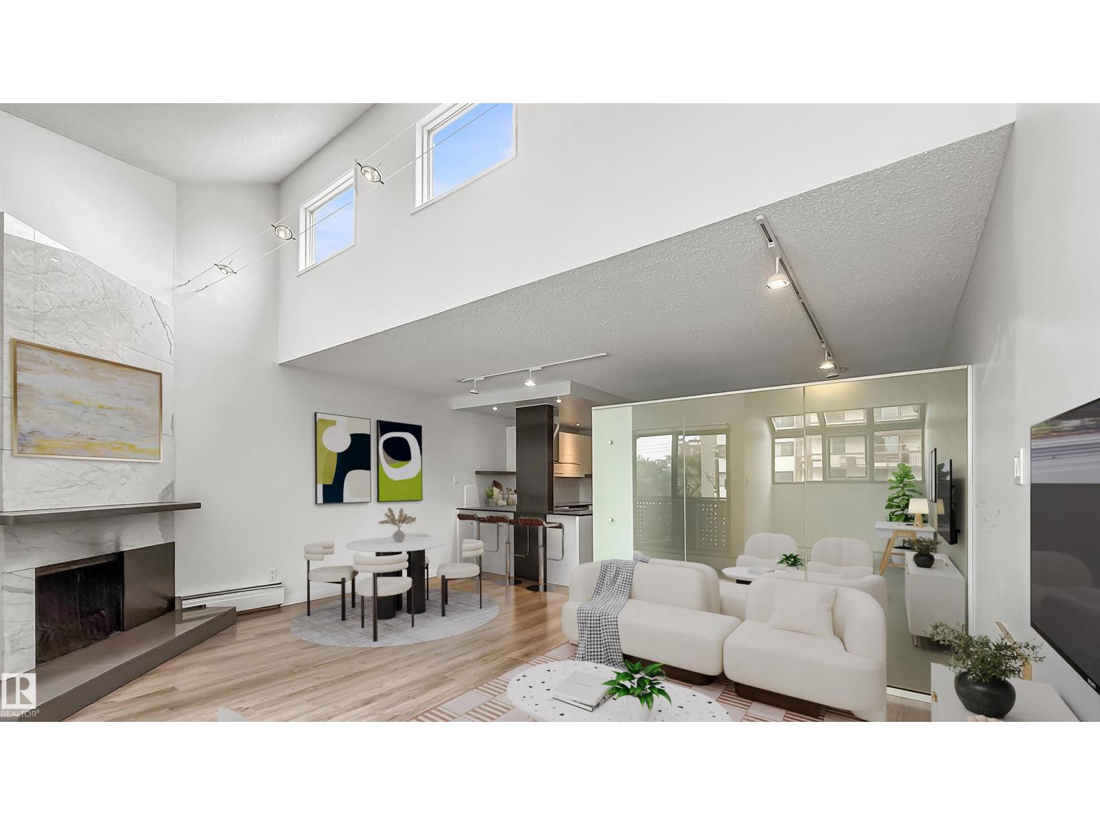 #302 10148 118 ST NW, Edmonton, Alberta