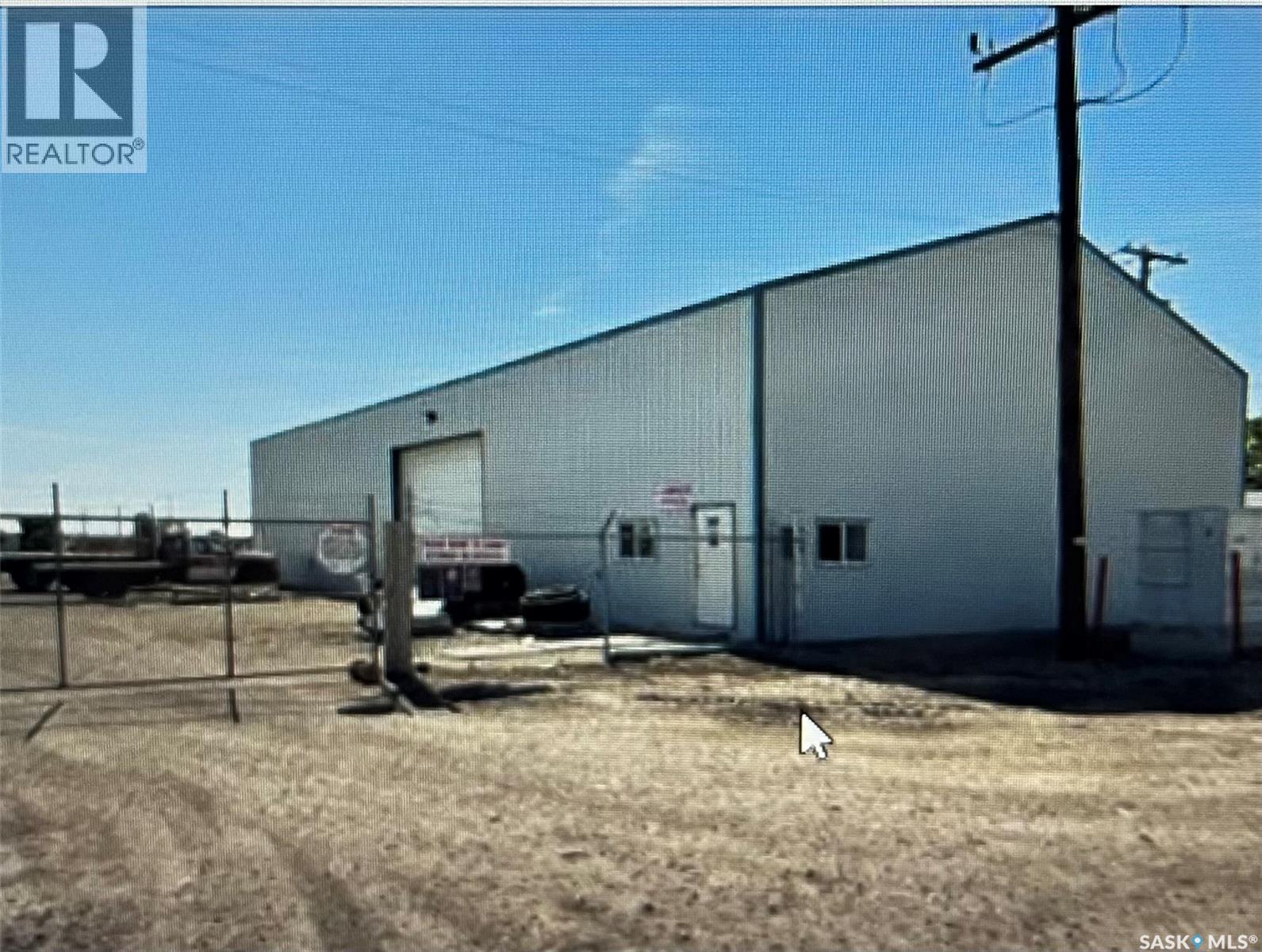 57 Pacific AVENUE, Maple Creek, Saskatchewan