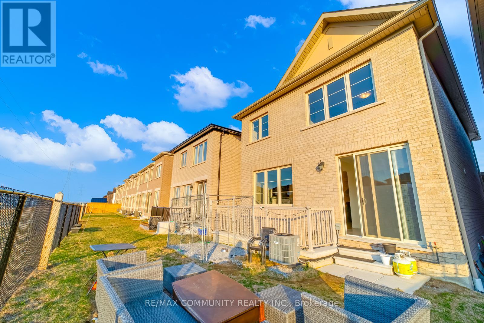 1024 Skyridge Boulevard N, Pickering, Ontario  L1X 0G5 - Photo 40 - E12479676