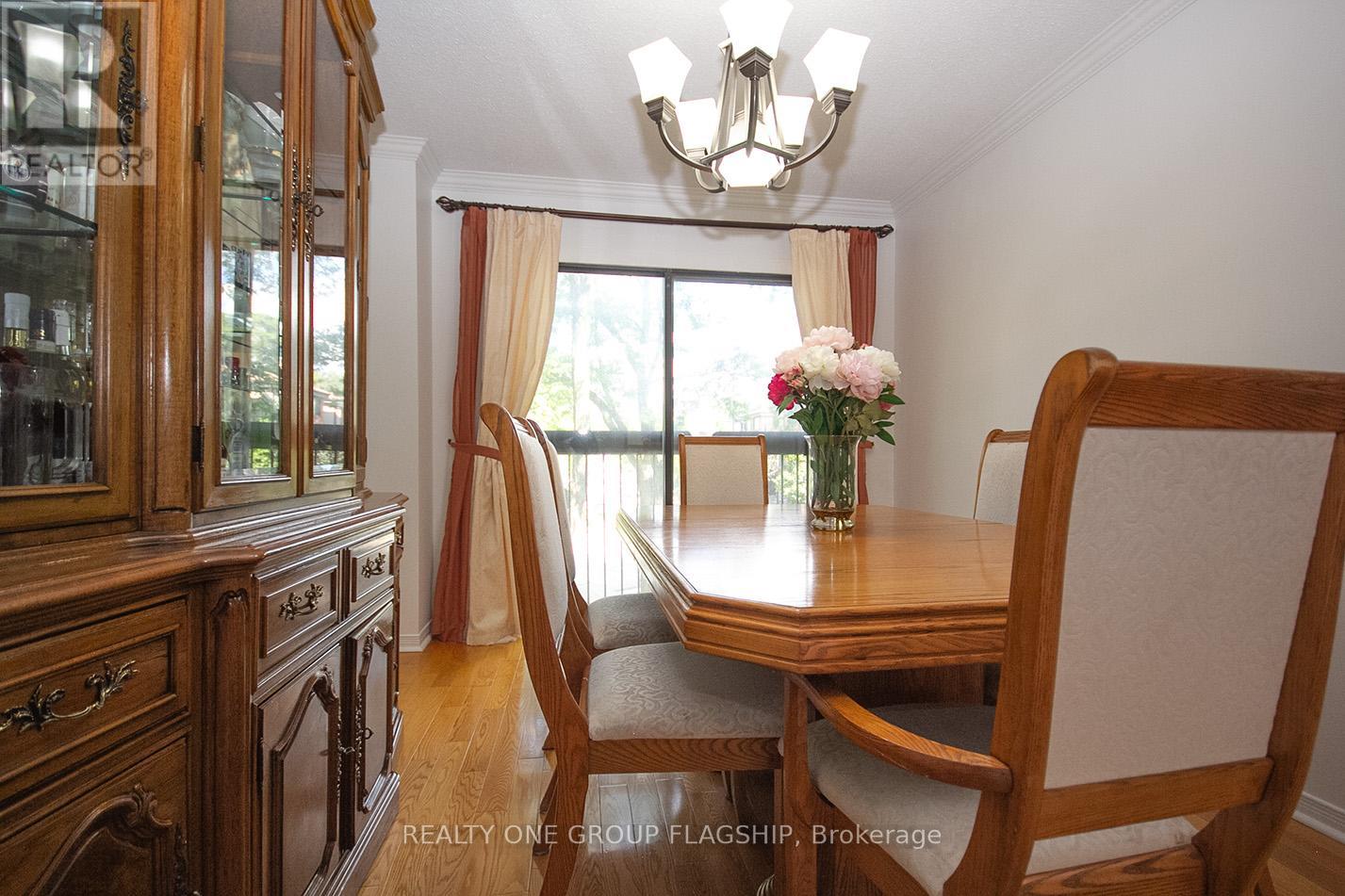 71 Maple Branch Path, Toronto, Ontario  M9P 3T4 - Photo 10 - W12479684