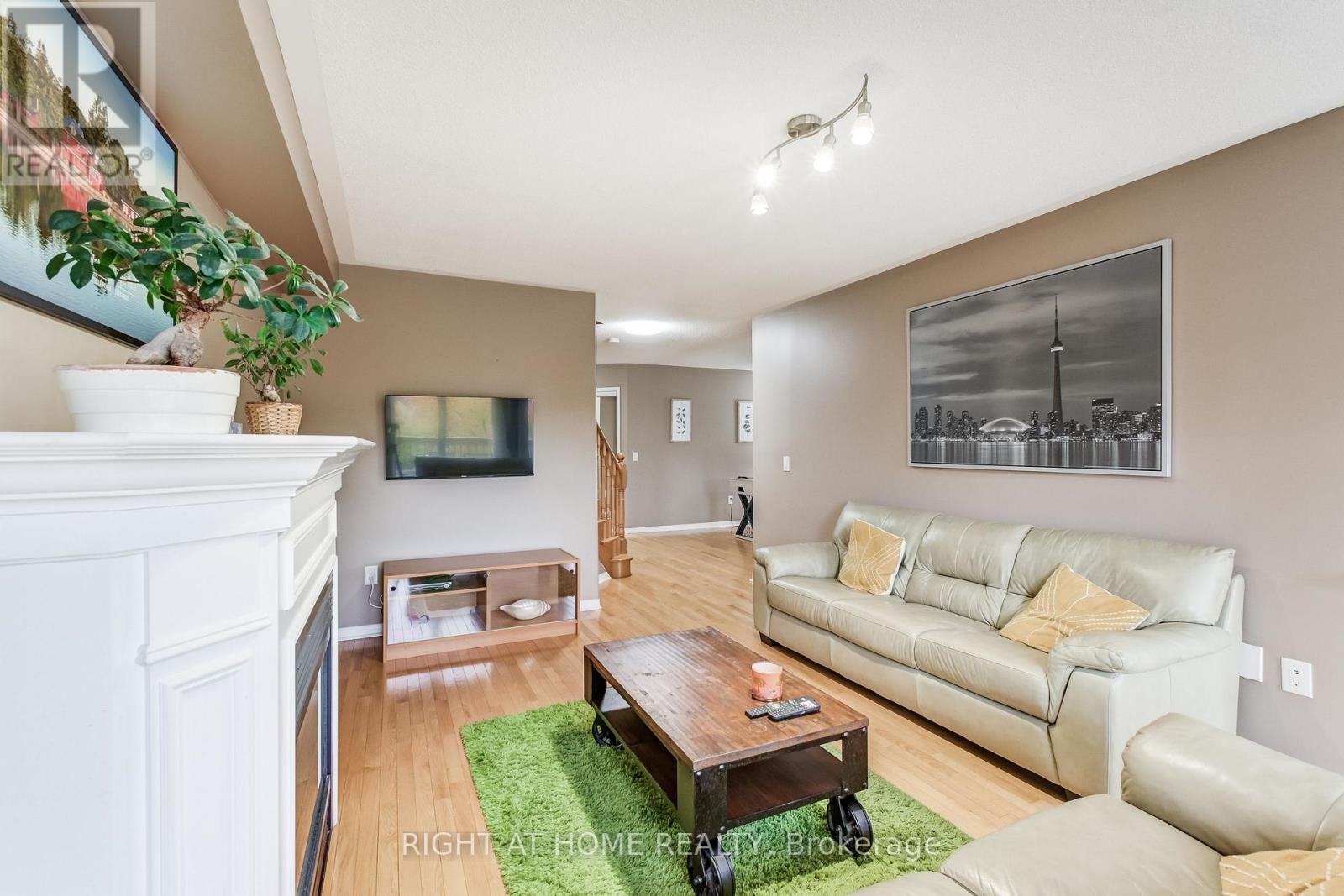 51 Crestridge Drive, Caledon, Ontario  L7E 2T9 - Photo 11 - W12479685