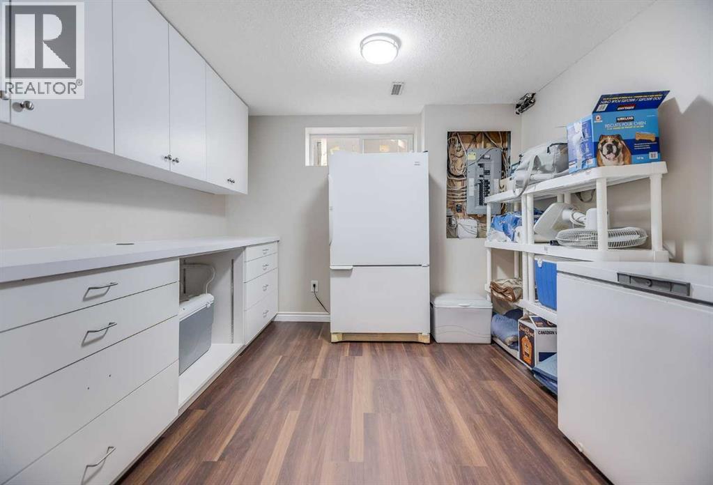 10 Westfall Crescent, Okotoks, Alberta  T1S 1V6 - Photo 27 - A2263021