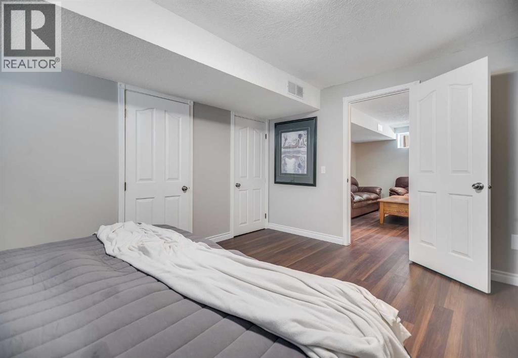 10 Westfall Crescent, Okotoks, Alberta  T1S 1V6 - Photo 32 - A2263021