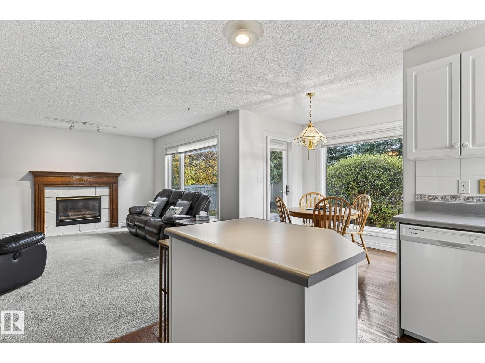 1377 Carter Crest Rd Nw, Edmonton, Alberta  T6R 2L5 - Photo 19 - E4463296