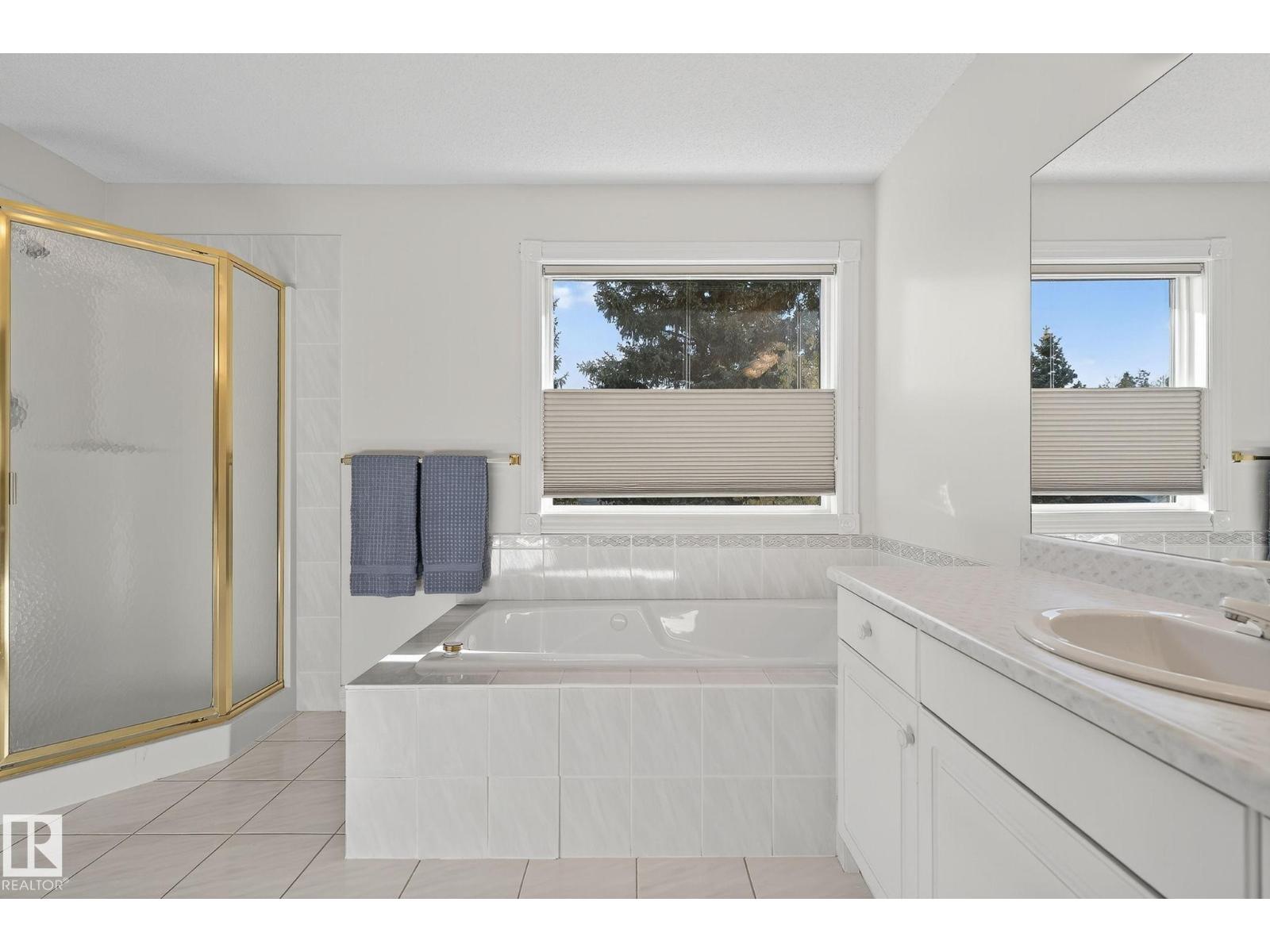 1377 Carter Crest Rd Nw, Edmonton, Alberta  T6R 2L5 - Photo 29 - E4463296