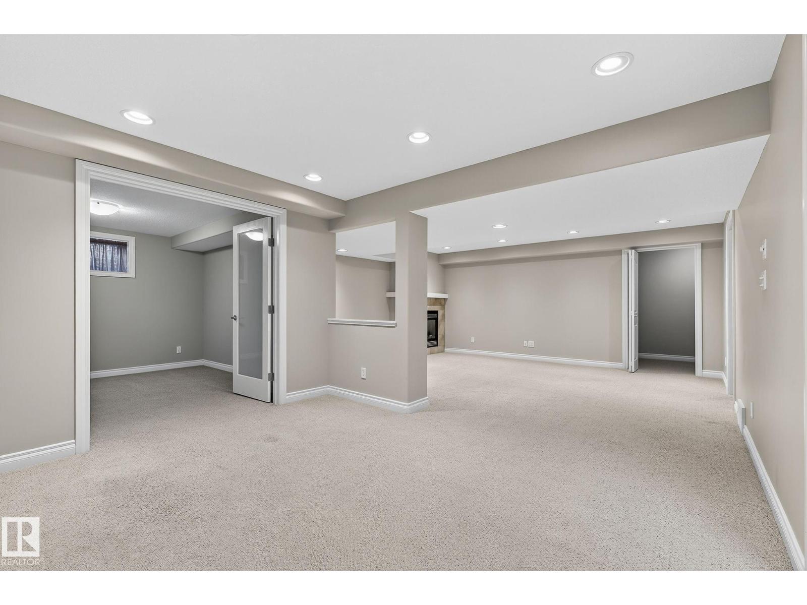 1377 Carter Crest Rd Nw, Edmonton, Alberta  T6R 2L5 - Photo 43 - E4463296
