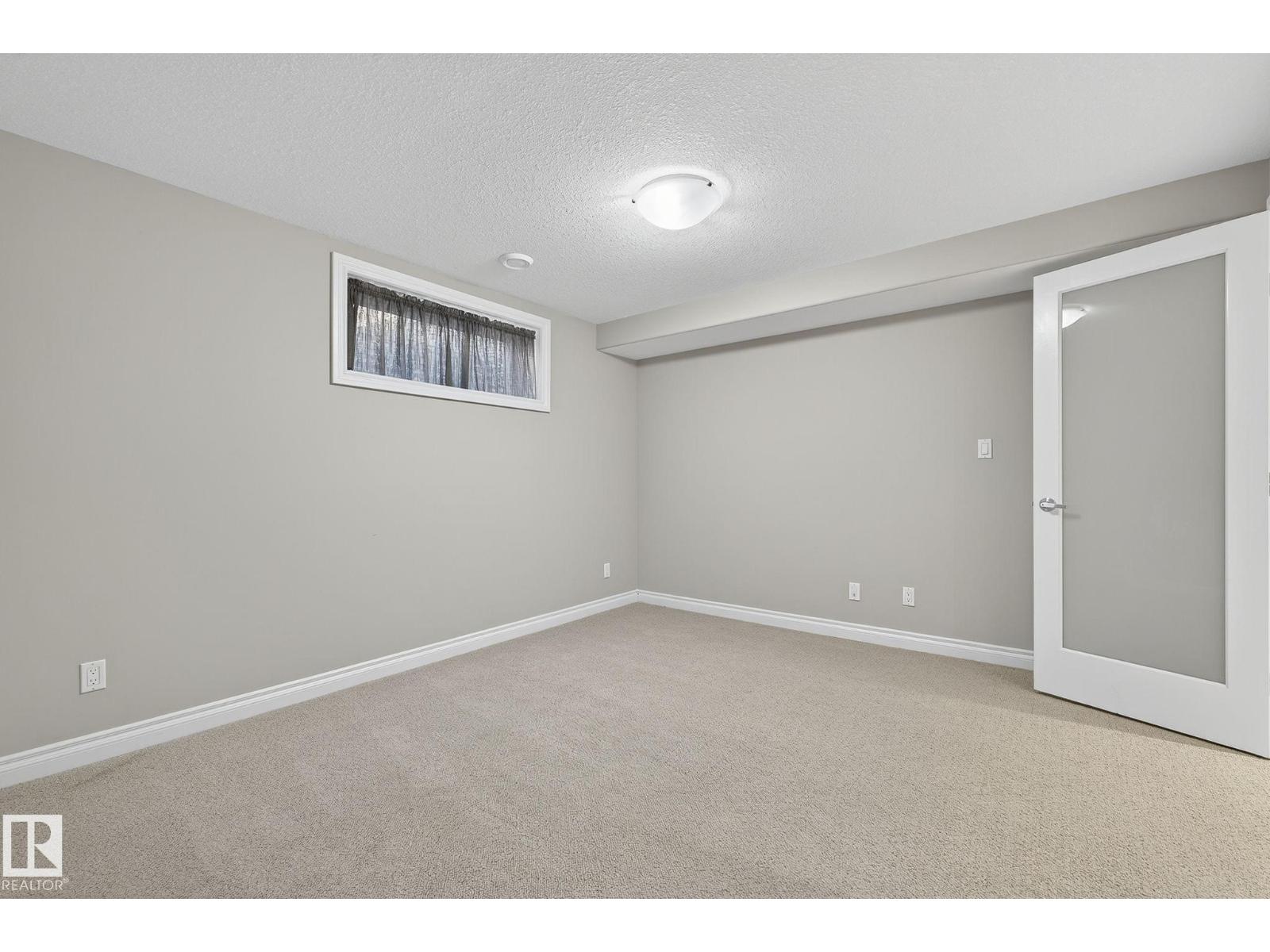 1377 Carter Crest Rd Nw, Edmonton, Alberta  T6R 2L5 - Photo 52 - E4463296
