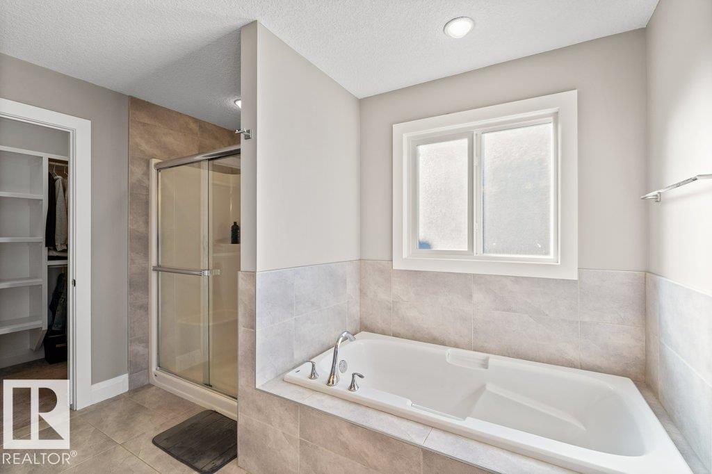 1952 Adamson Tc Sw, Edmonton, Alberta  T6W 2N7 - Photo 32 - E4463297