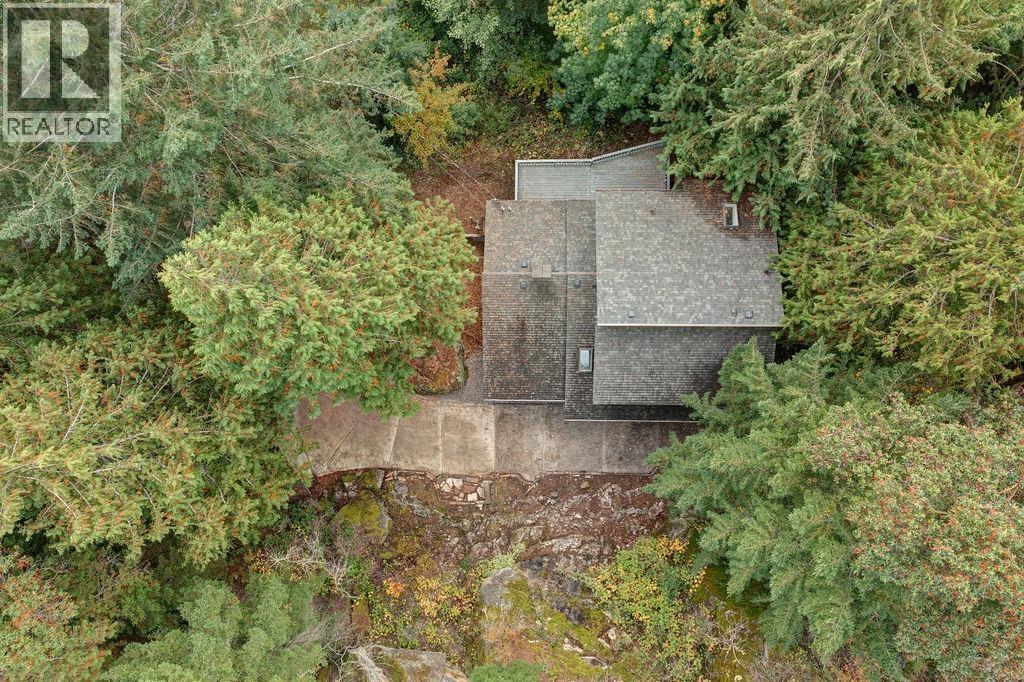 7462 Redrooffs Road, Halfmoon Bay, British Columbia  V7Z 1C3 - Photo 34 - R3061596
