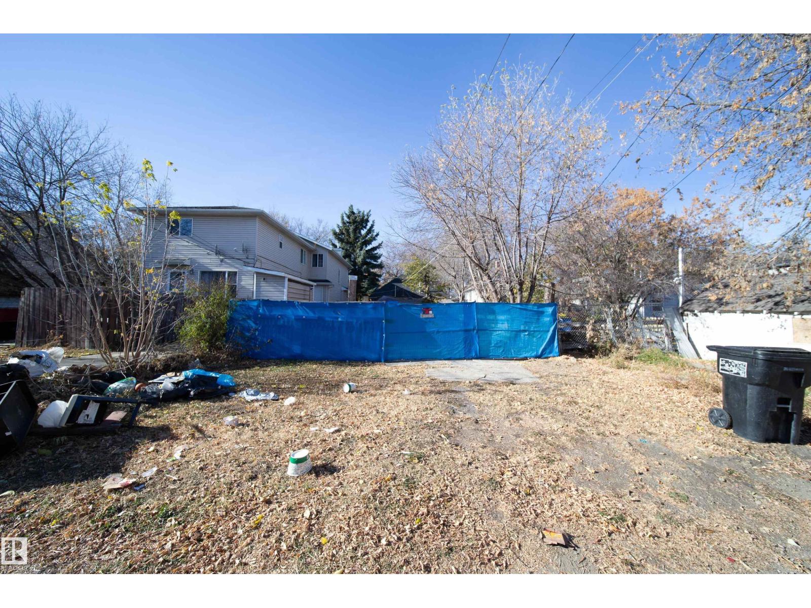11919 77 St Nw, Edmonton, Alberta  T5B 2G5 - Photo 3 - E4463299