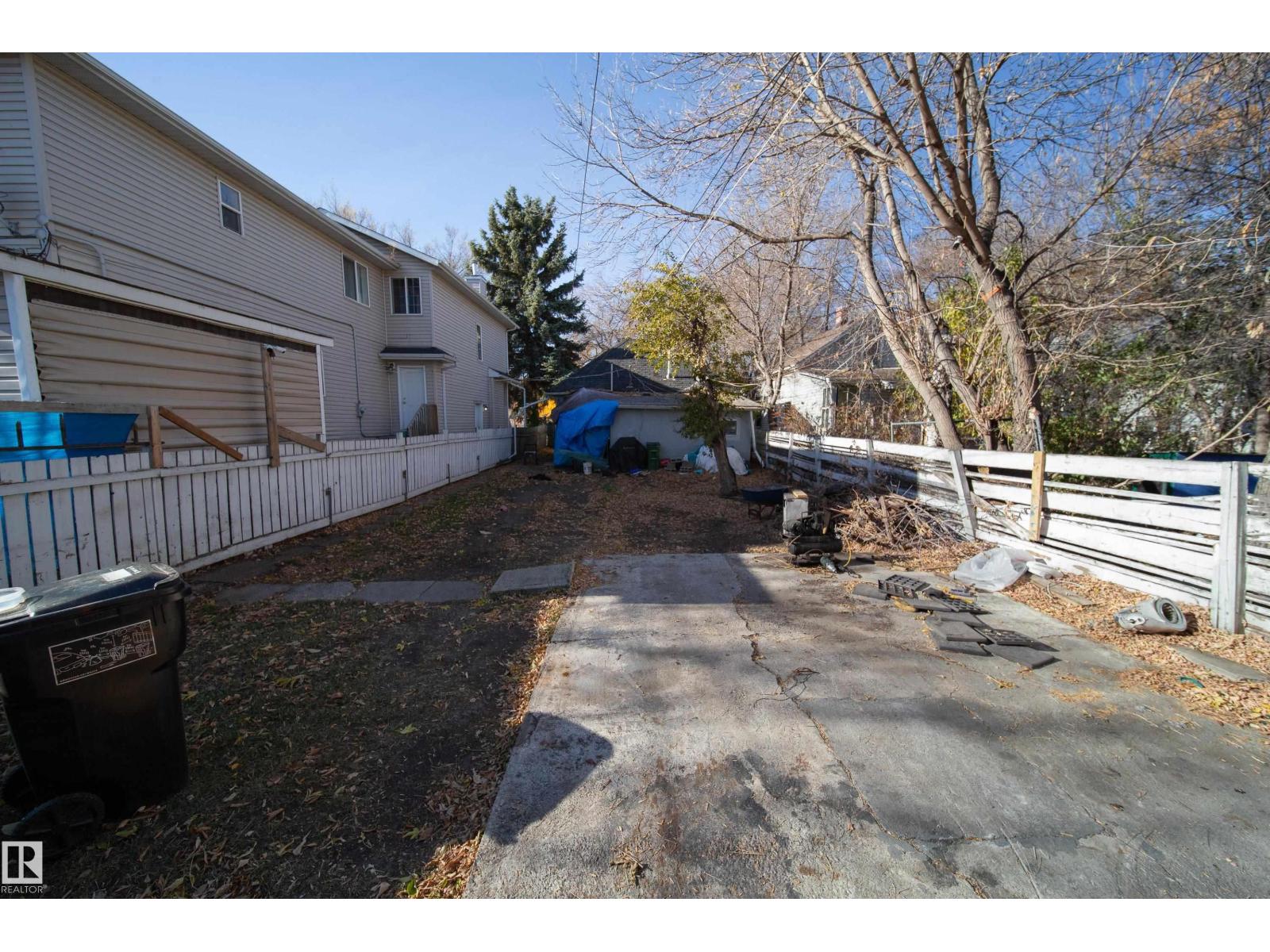 11919 77 St Nw, Edmonton, Alberta  T5B 2G5 - Photo 4 - E4463299