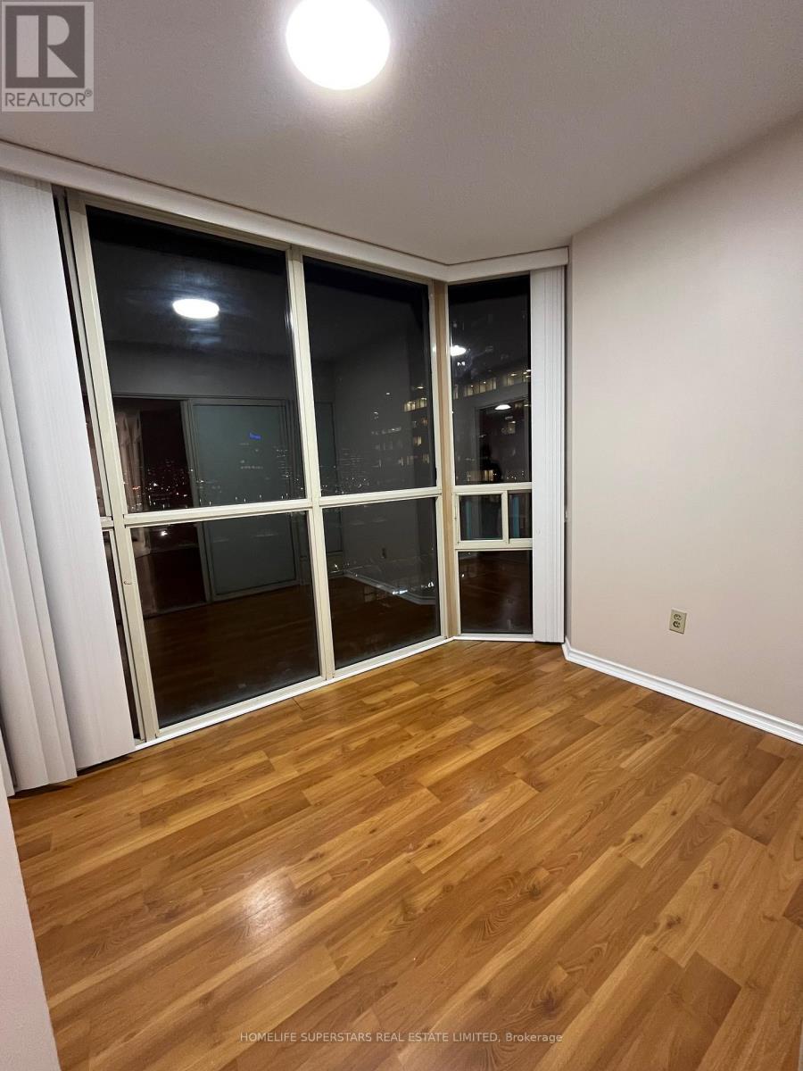 804 - 265 Enfield Place, Mississauga, Ontario  L5B 3Y6 - Photo 7 - W12474981