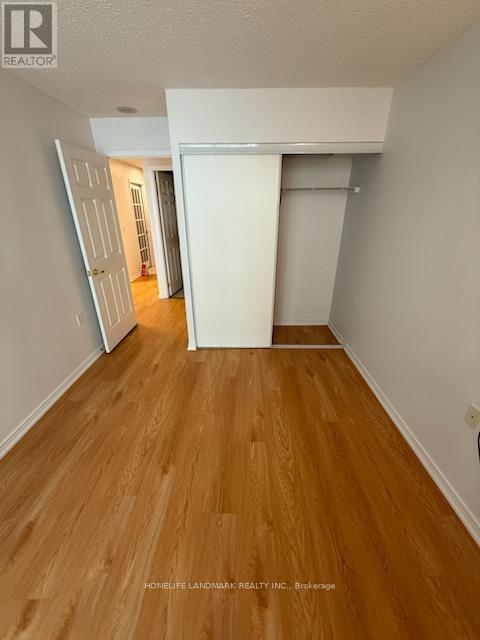 215 - 28 Olive Avenue, Toronto (Willowdale East), Ontario  M2N 7E6 - Photo 4 - C12477503