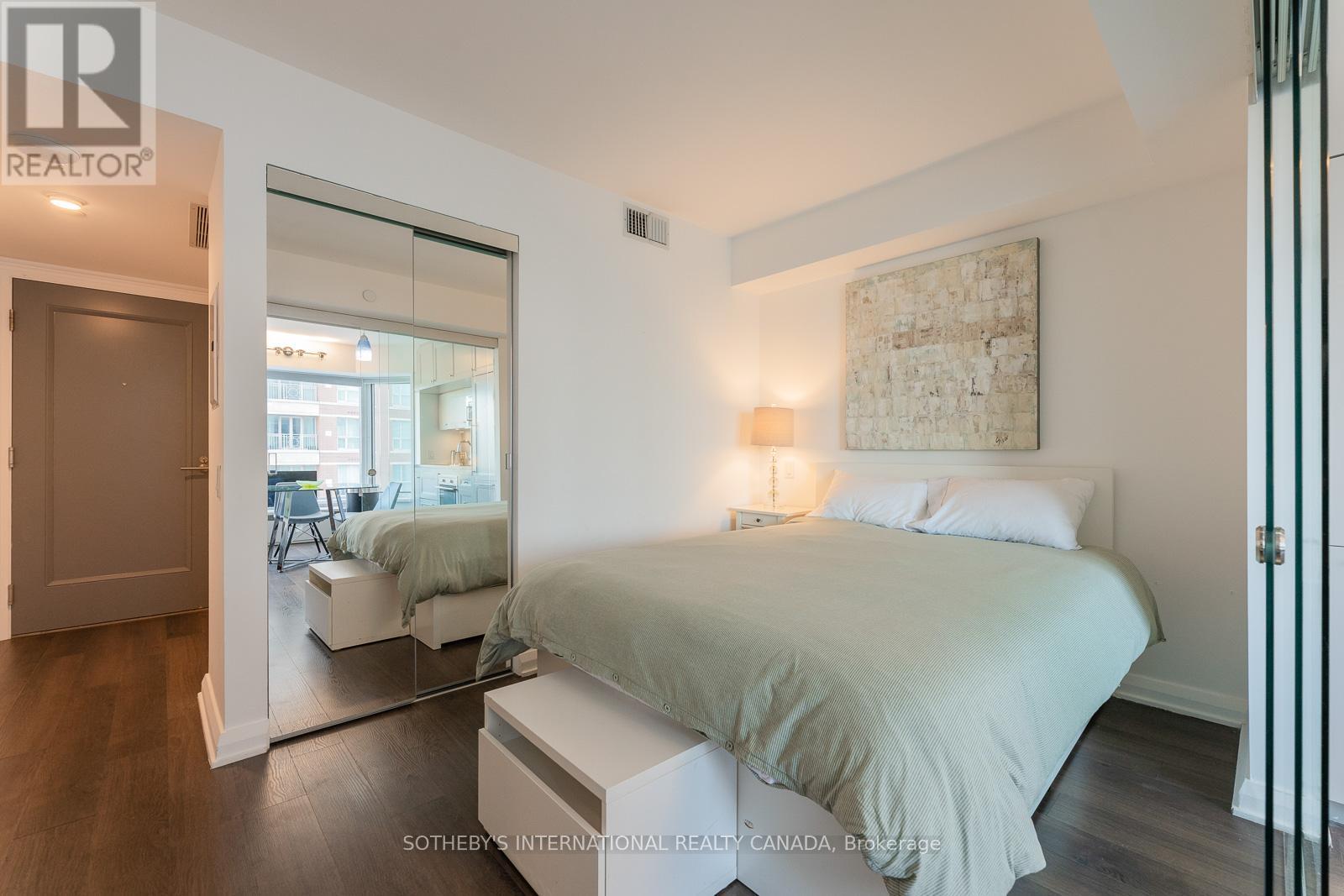 1116 - 155 Yorkville Avenue, Toronto, Ontario  M5R 0B4 - Photo 10 - C12479693