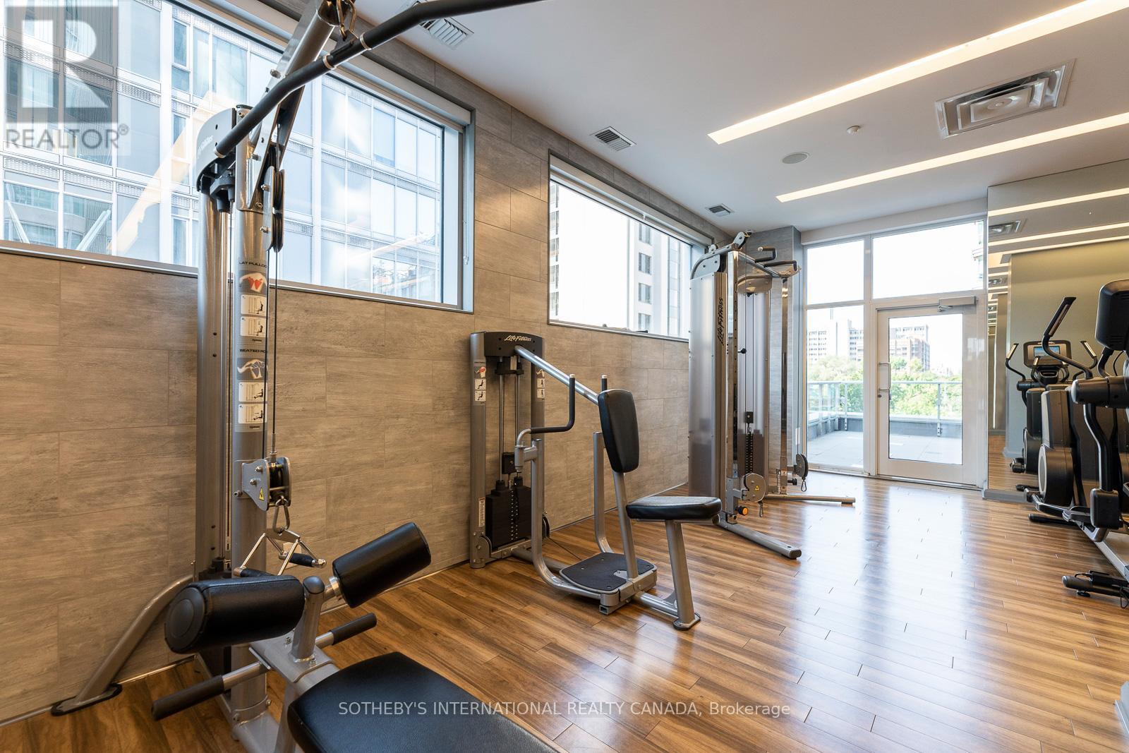 1116 - 155 Yorkville Avenue, Toronto, Ontario  M5R 0B4 - Photo 18 - C12479693