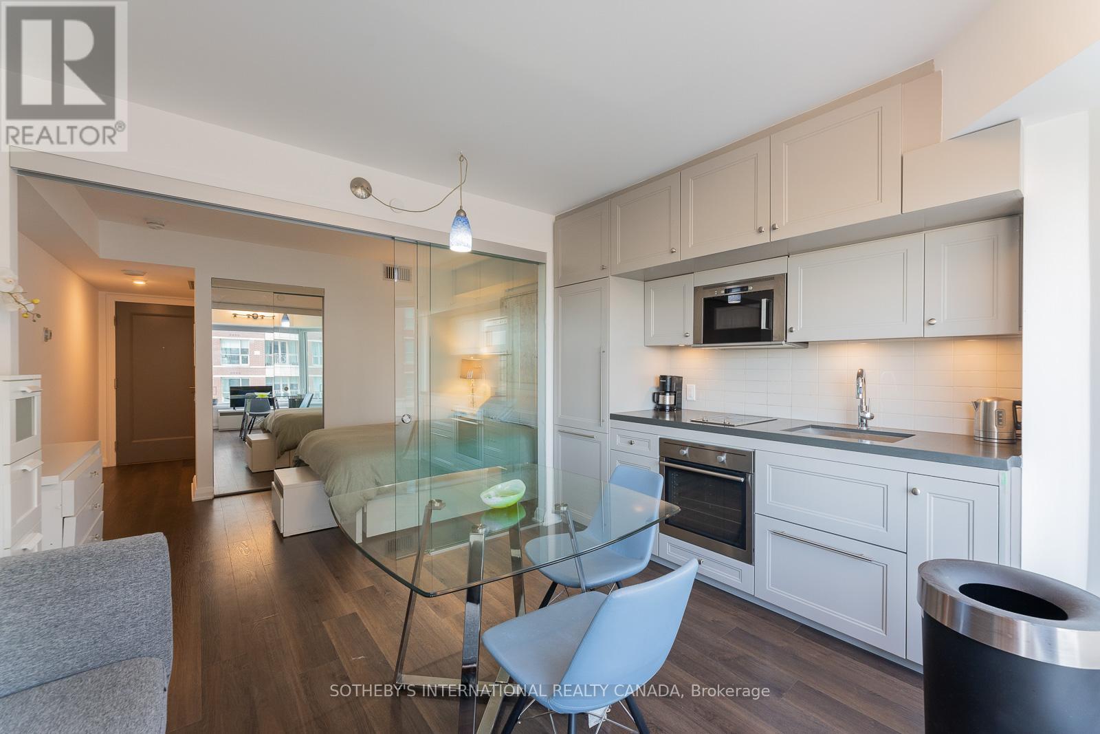 1116 - 155 Yorkville Avenue, Toronto, Ontario  M5R 0B4 - Photo 7 - C12479693