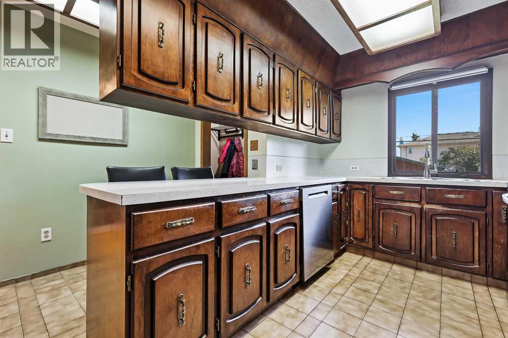 3420 Centre B Street Nw, Calgary, Alberta  T2K 0V6 - Photo 15 - A2264349