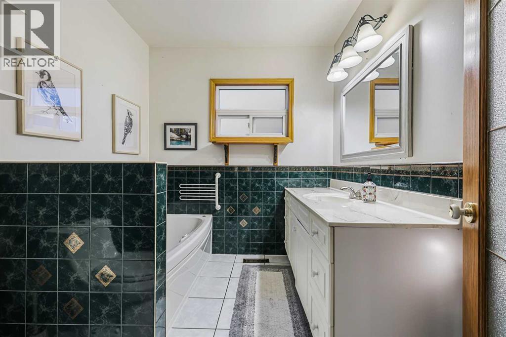 3420 Centre B Street Nw, Calgary, Alberta  T2K 0V6 - Photo 21 - A2264349