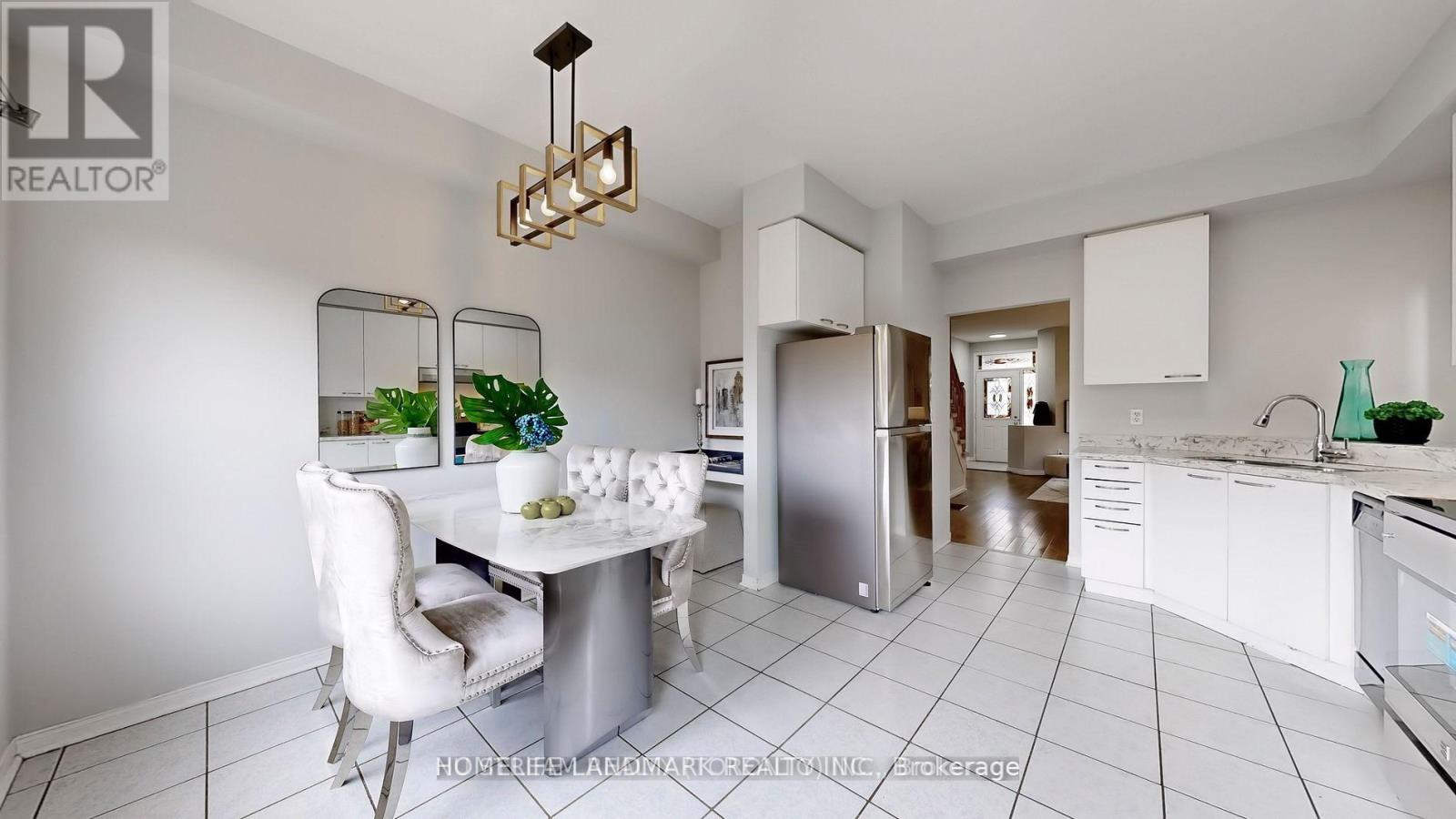41 Bur Oak Avenue, Markham, Ontario  L6C 2E4 - Photo 8 - N12479697