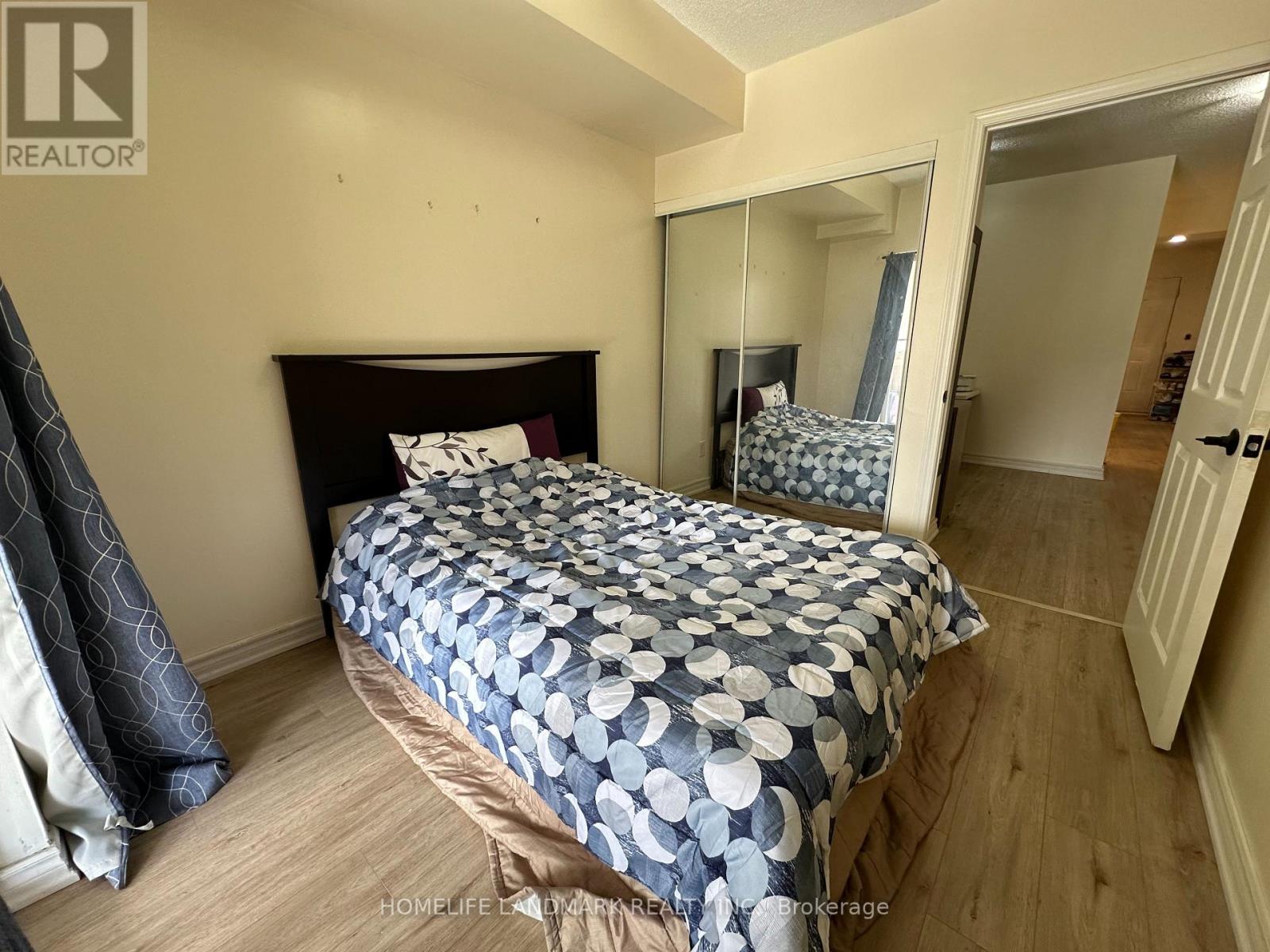1014 - 3043 Finch Avenue W, Toronto, Ontario  M9M 0A4 - Photo 10 - W12479702