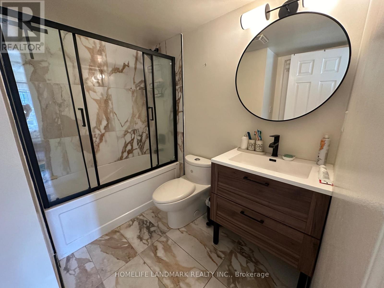 1014 - 3043 Finch Avenue W, Toronto, Ontario  M9M 0A4 - Photo 8 - W12479702