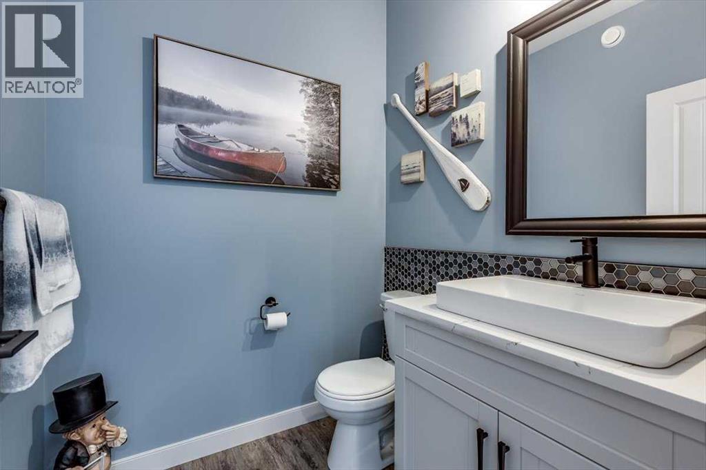 5 Leonard Close, Sylvan Lake, Alberta  T4S 0E7 - Photo 7 - A2266256