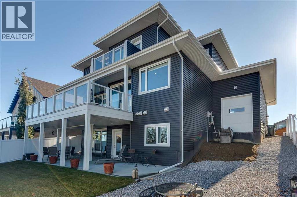 5 Leonard Close, Sylvan Lake, Alberta  T4S 0E7 - Photo 48 - A2266256