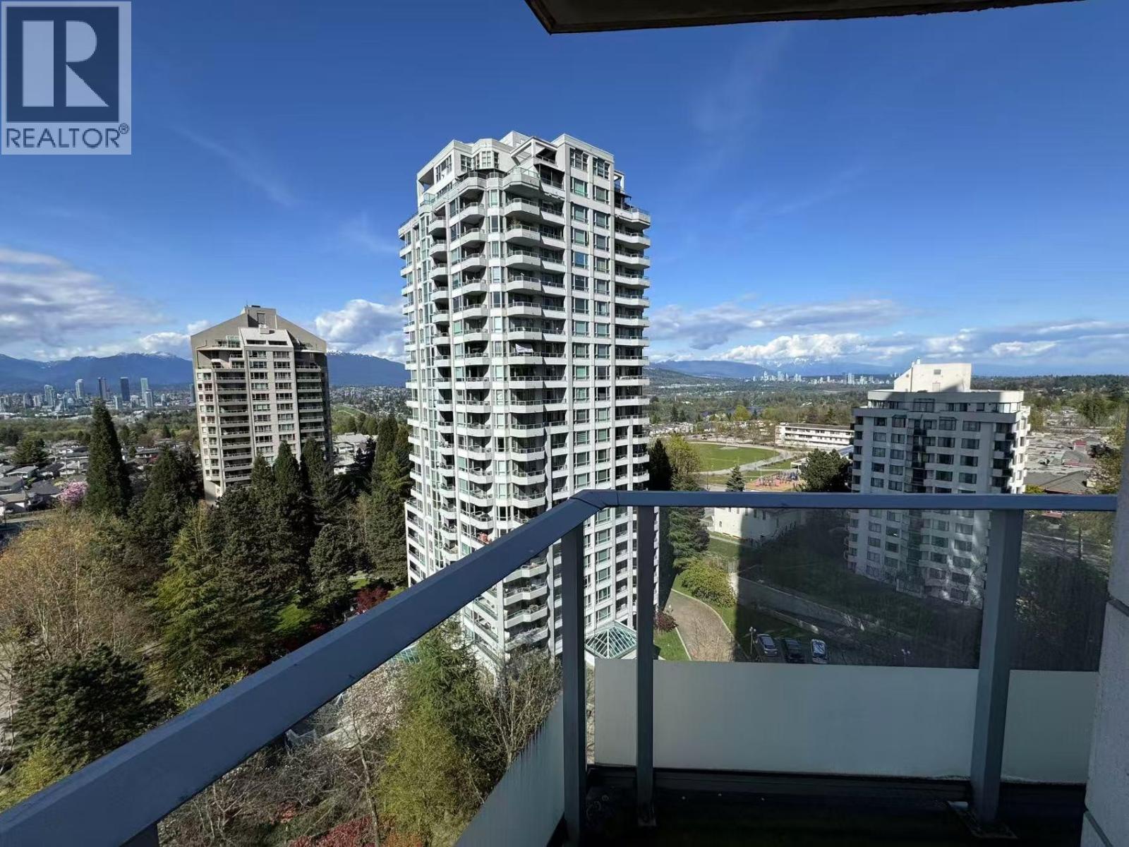 1202 4808 Hazel Street, Burnaby, British Columbia  V5H 0A2 - Photo 2 - R2991710