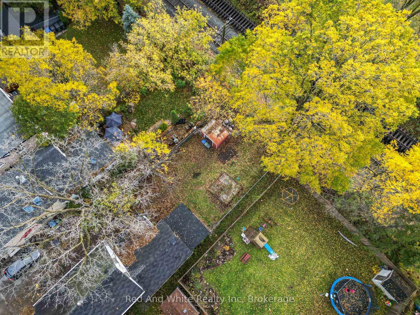 18 Foster Avenue, Guelph, Ontario  N1H 3B3 - Photo 9 - X12479733