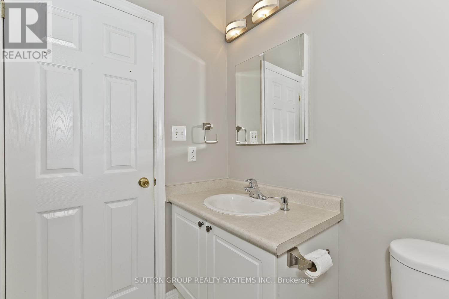 200 Regatta Drive, Welland, Ontario  L3B 6E8 - Photo 45 - X12479700