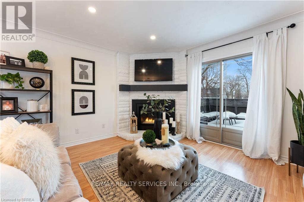 7 Sycamore Drive, Brantford, Ontario  N3R 2M2 - Photo 23 - X12479701