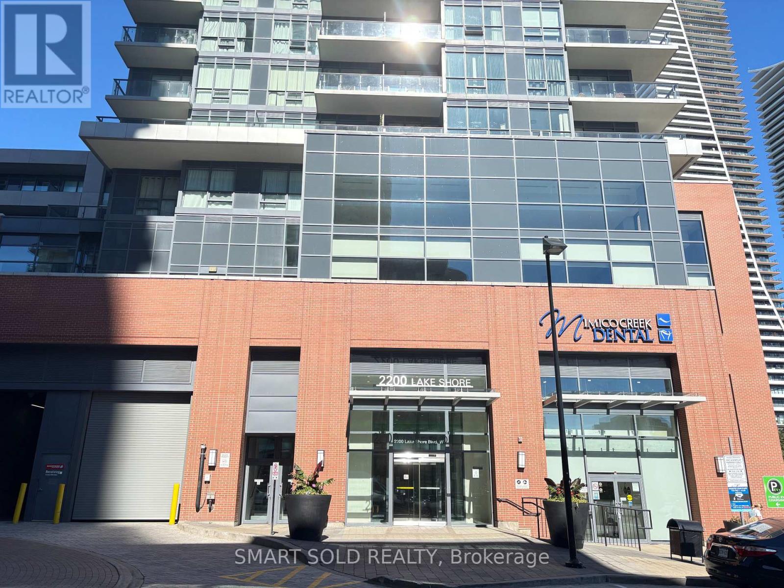 3010 - 2200 Lake Shore Boulevard W, Toronto, Ontario  M8V 1A4 - Photo 2 - W12432450