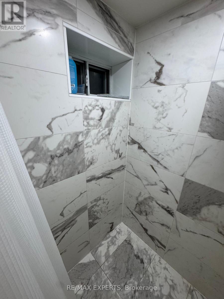 Lower - 114 Trowell Avenue, Toronto, Ontario  M6M 1L7 - Photo 21 - W12471169