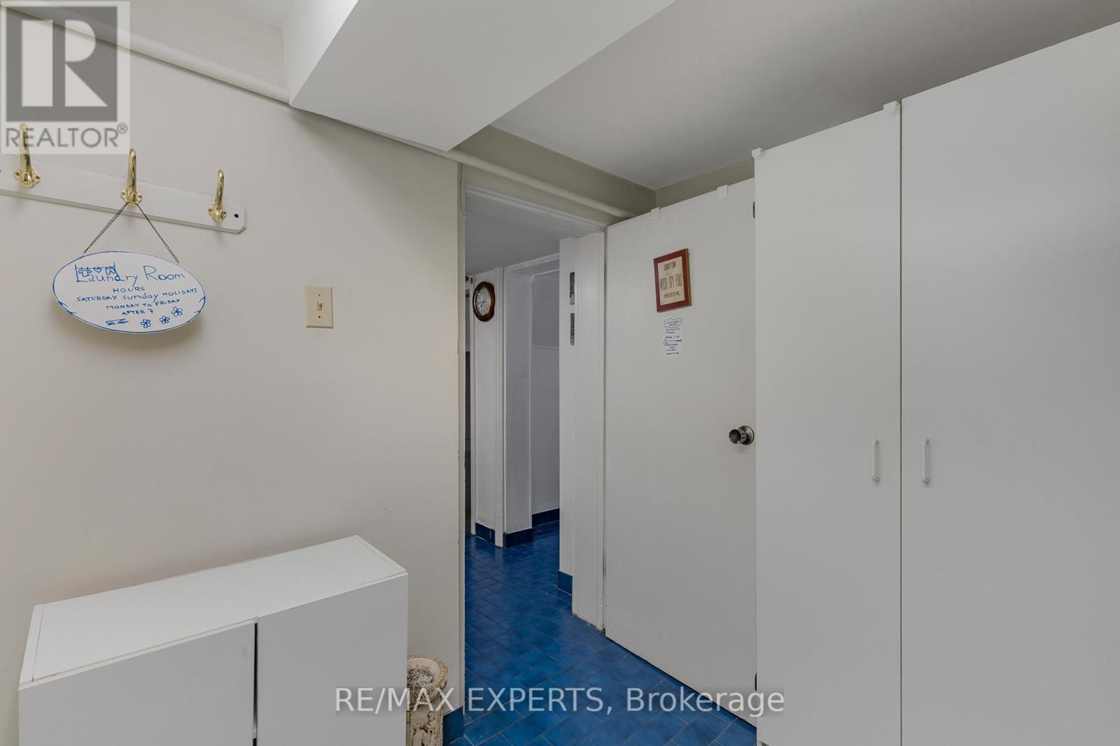 Lower - 114 Trowell Avenue, Toronto, Ontario  M6M 1L7 - Photo 26 - W12471169