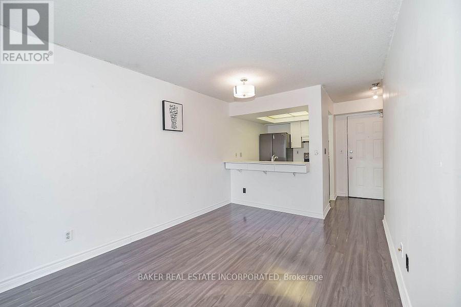 932 - 222 The Esplanade, Toronto, Ontario  M5A 4M8 - Photo 10 - C12479711