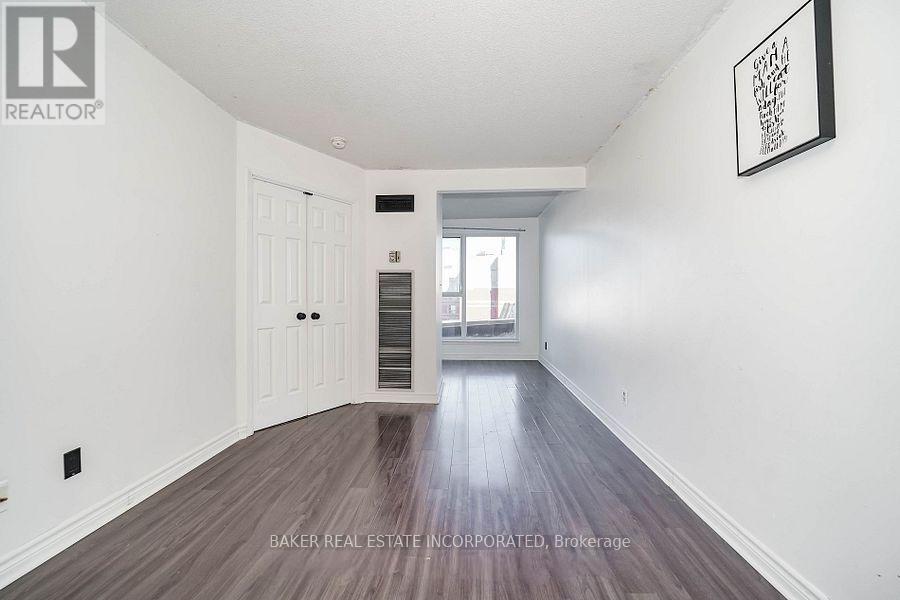 932 - 222 The Esplanade, Toronto, Ontario  M5A 4M8 - Photo 13 - C12479711