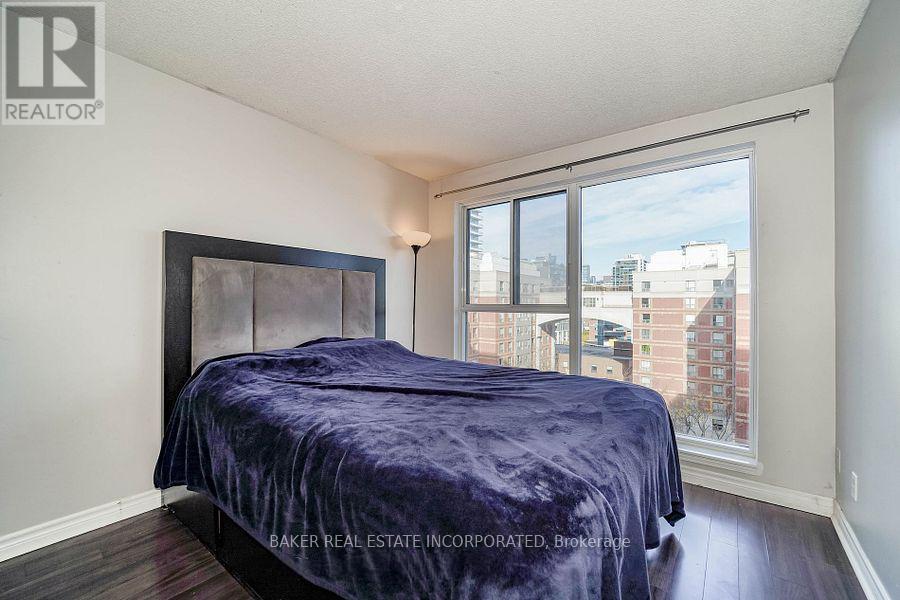 932 - 222 The Esplanade, Toronto, Ontario  M5A 4M8 - Photo 15 - C12479711