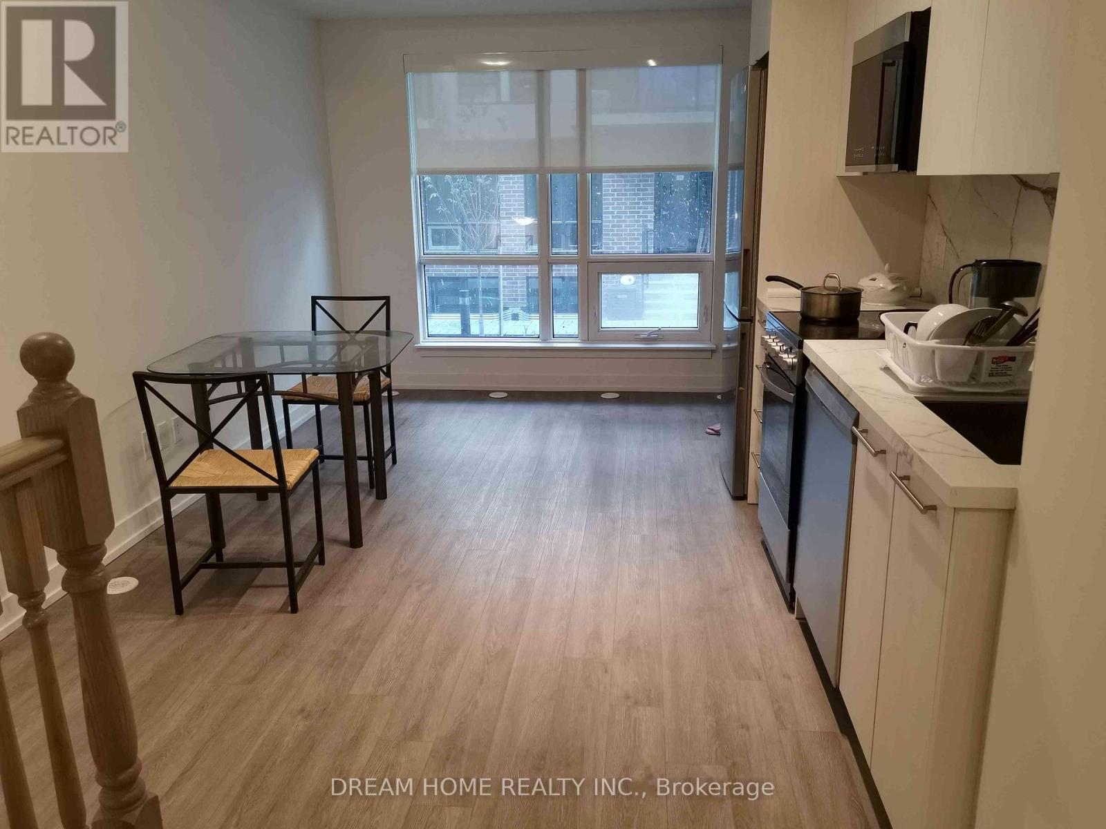 32 - 871 Sheppard Avenue W, Toronto, Ontario  M3H 0E8 - Photo 12 - C12479729