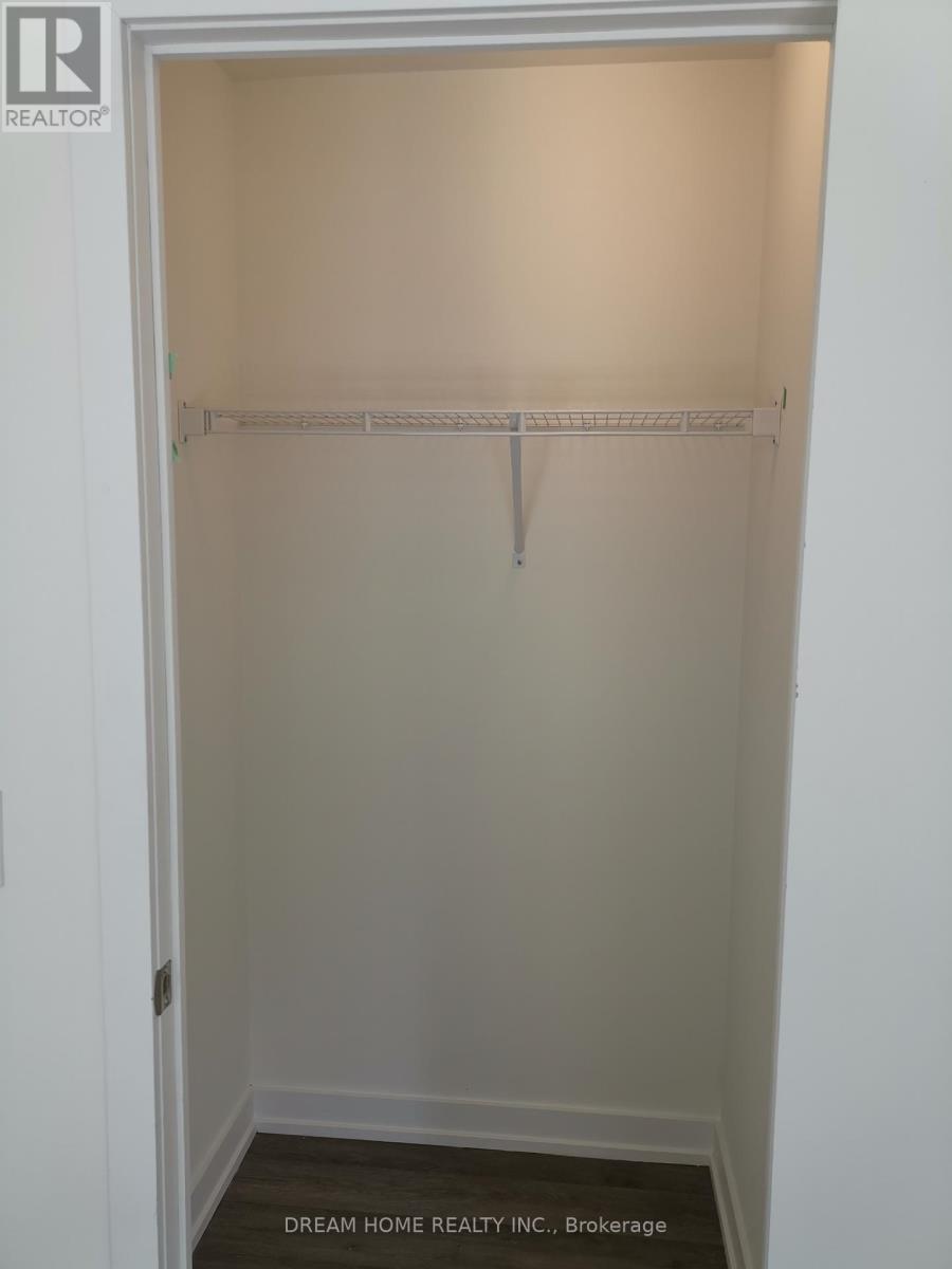 32 - 871 Sheppard Avenue W, Toronto, Ontario  M3H 0E8 - Photo 16 - C12479729