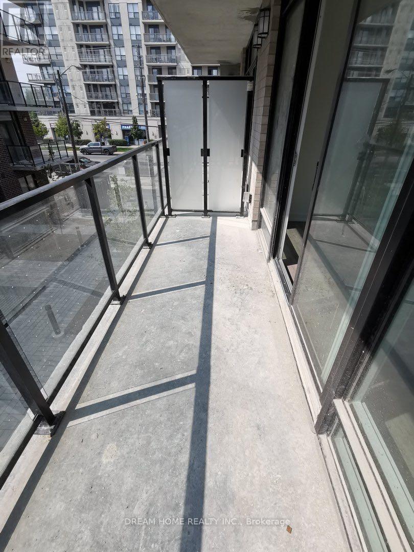 32 - 871 Sheppard Avenue W, Toronto, Ontario  M3H 0E8 - Photo 18 - C12479729