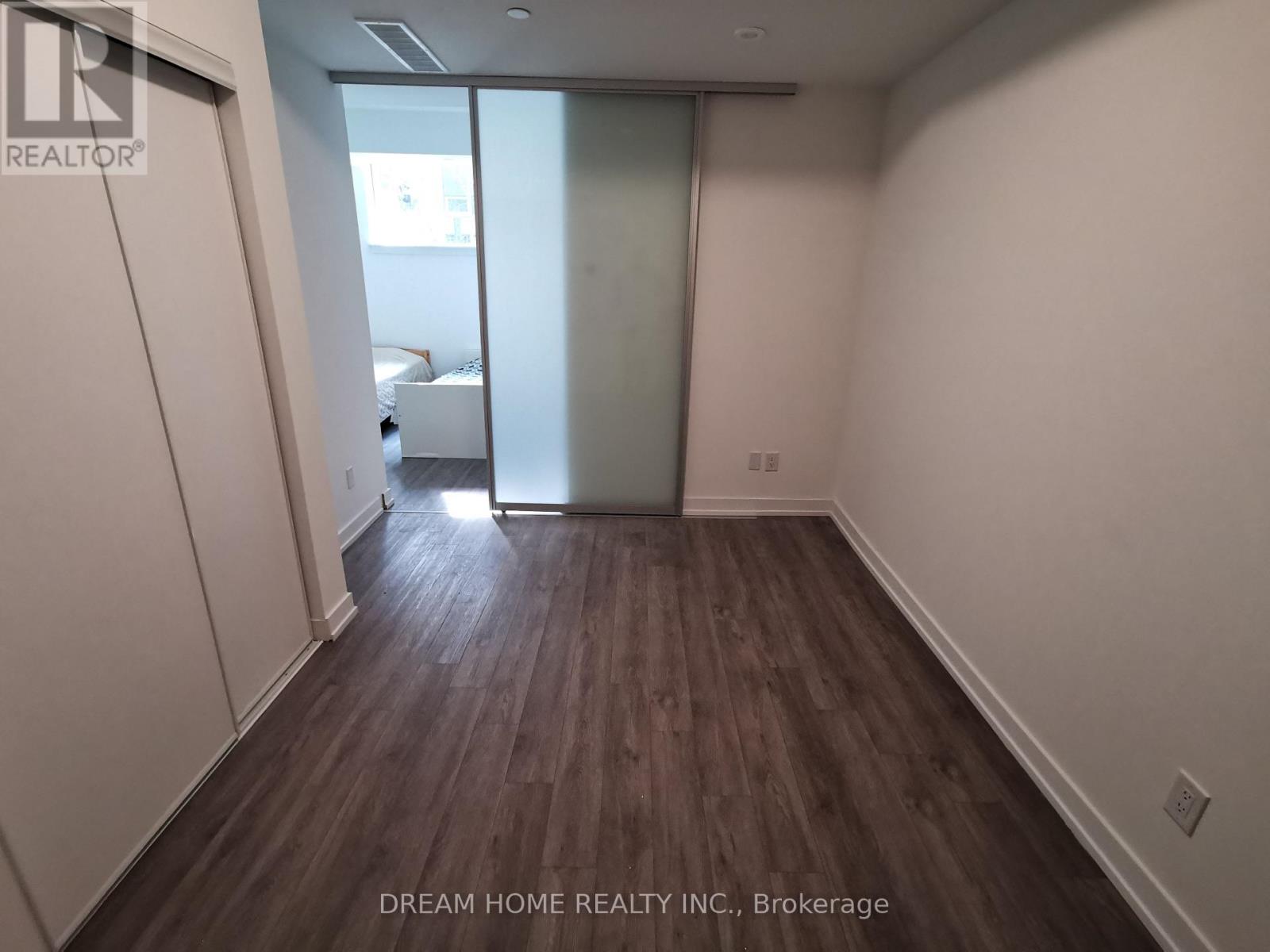 32 - 871 Sheppard Avenue W, Toronto, Ontario  M3H 0E8 - Photo 6 - C12479729