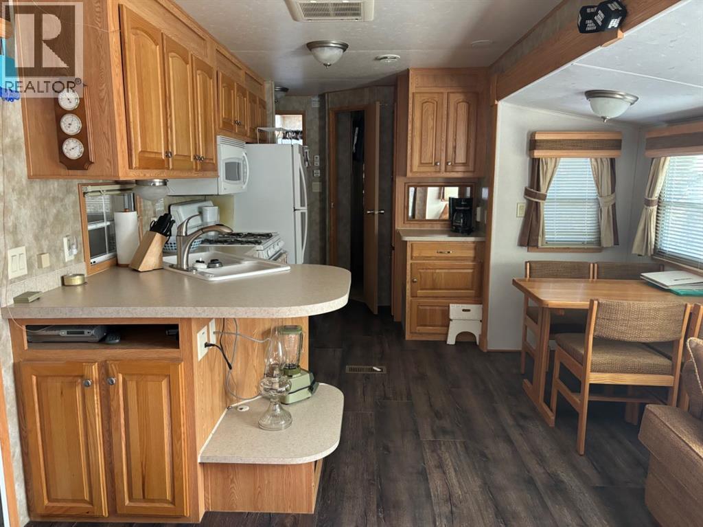 18, 200 4th Ave Sw, Sundre, Alberta  T0M 1X0 - Photo 10 - A2262727