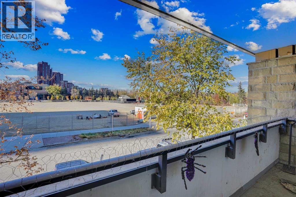 205, 128 2 Street Sw, Calgary, Alberta  T2P 0S7 - Photo 4 - A2265532