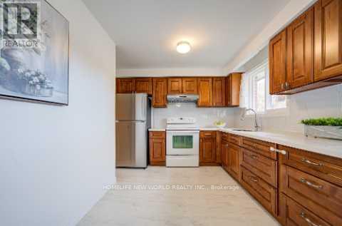 86 Tuscarora Drive, Toronto, Ontario  M2H 2K3 - Photo 8 - C12479665