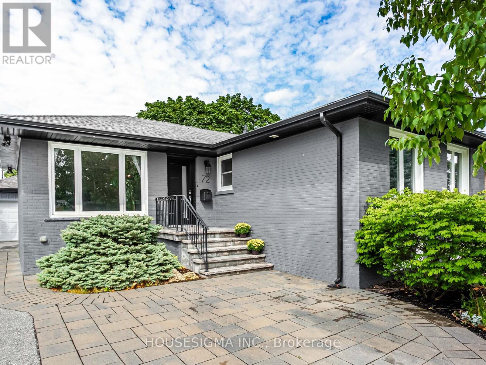 72 Ludstone Drive, Toronto, Ontario  M9R 2J3 - Photo 44 - W12479718