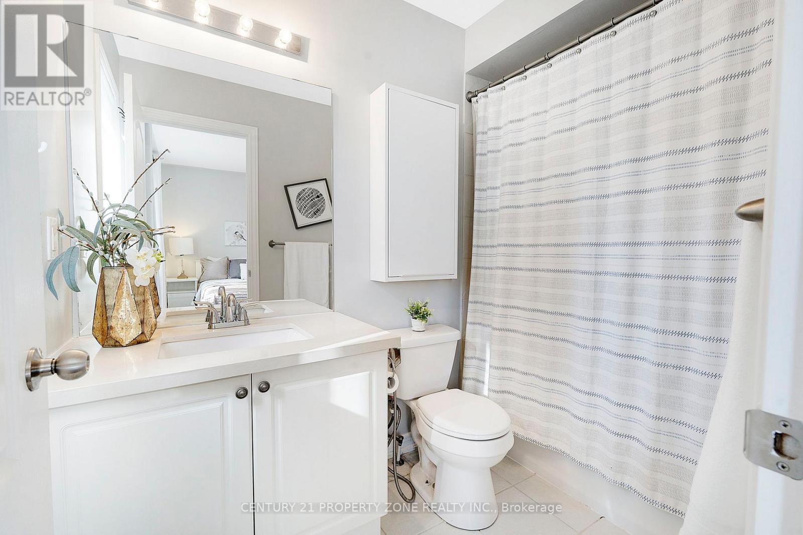 706 Agnew Crescent, Milton, Ontario  L9T 8M6 - Photo 17 - W12479732